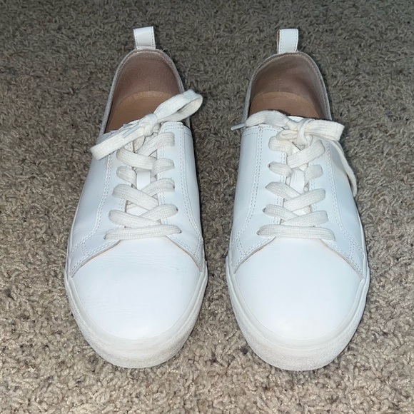 Lucky Brand Dansbey Sneaker - Picture 5 of 6